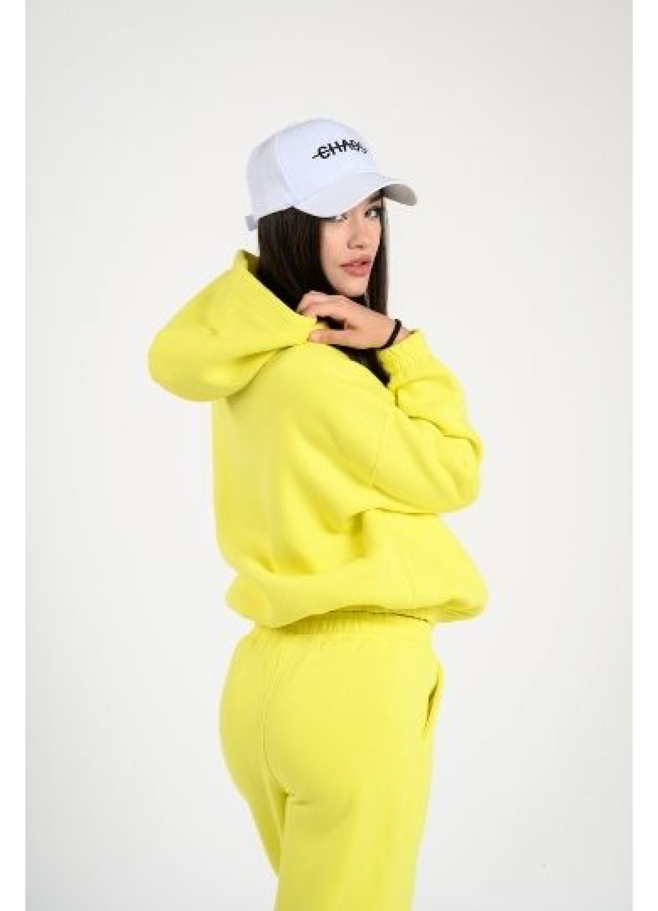 Ženska trenirka FLEECE – rumena, mehka in udobna